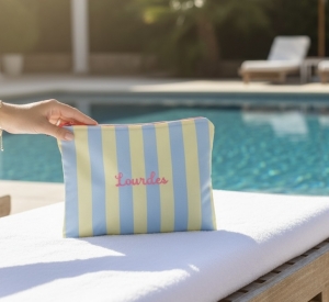 Bolsita multiusos impermeable raya celeste y amarillo/ Edici�n Limitada